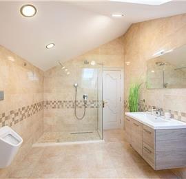5 bedroom beachfront villa with pool on Ciova Island, Trogir, sleeps 12